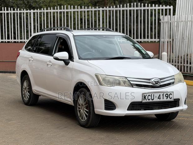 Toyota Corolla Fielder 2013 White