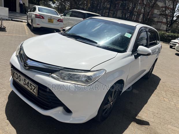Toyota Corolla Fielder 2015 White