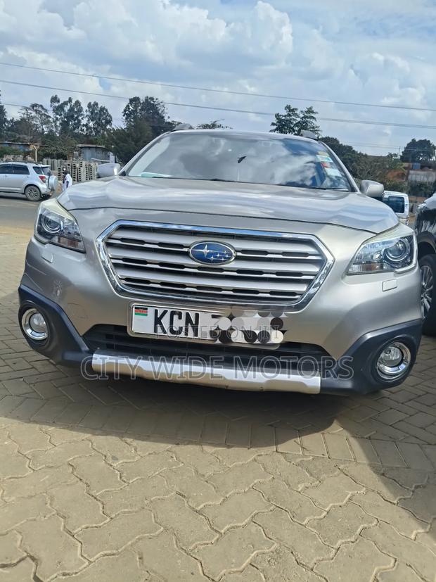 Subaru Outback 2015 Gold
