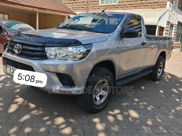 Toyota Hilux Revo Single Cab Deisel 2.8 AWD 2018 Silver