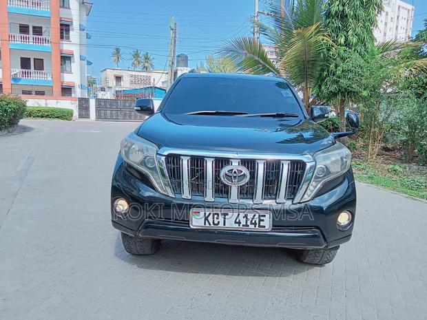 Toyota Land Cruiser Prado 2012 Black