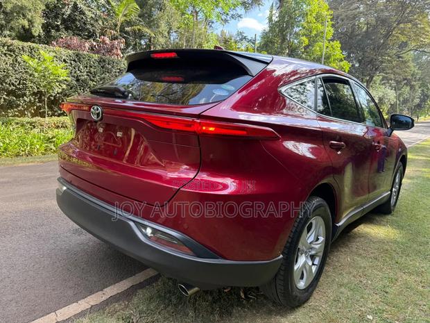 Toyota Harrier 2.0 2020 Red