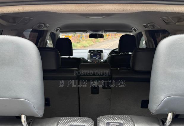 Toyota Land Cruiser Prado 3.0 TD 2010 White