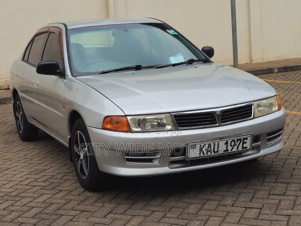 Mitsubishi Lancer 2005 Silver