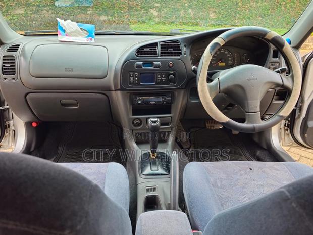 Mitsubishi Lancer 2005 Silver