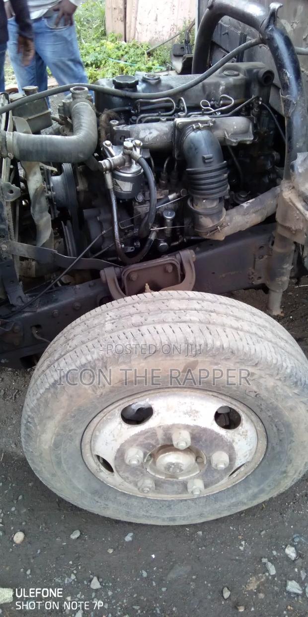 Mitsubishi Canter 2004 White