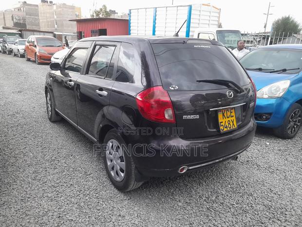 Mazda Verisa 2010