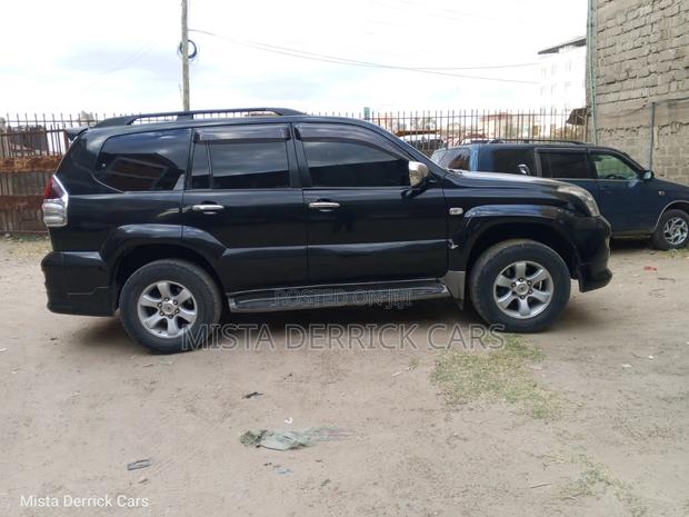 Toyota Land Cruiser Prado 2008 Black