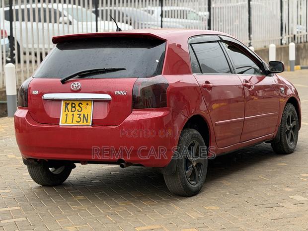 Toyota Corolla RunX 2005 Burgundy