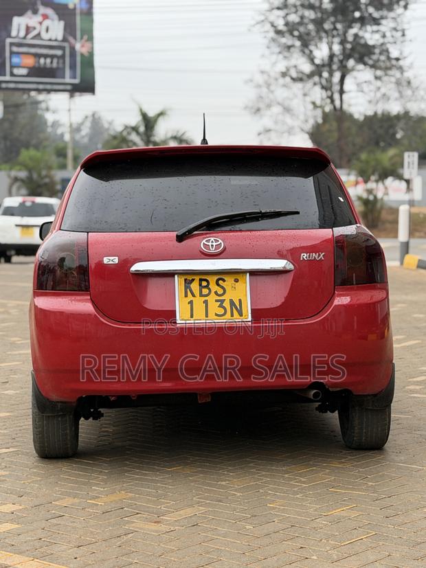 Toyota Corolla RunX 2005 Burgundy