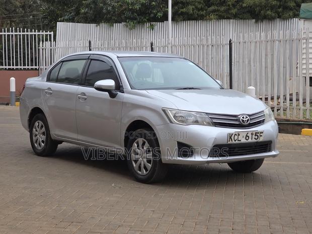 Toyota Axio 2015 Silver