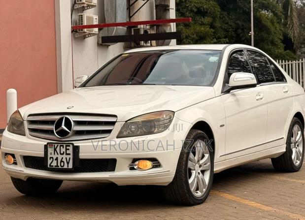 Mercedes-Benz C200 2008 White