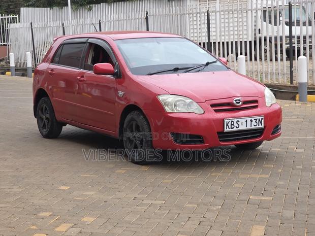 Toyota Corolla RunX 2005 Red
