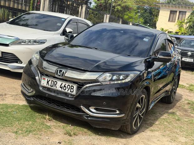 Honda Vezel 2017 Black