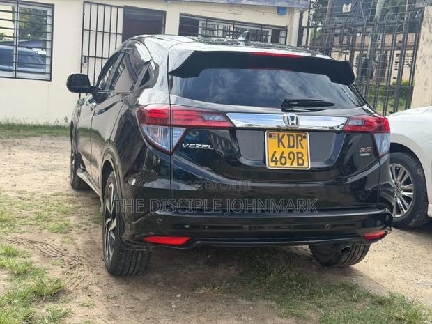 Honda Vezel 2017 Black