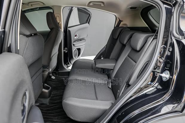 Honda Vezel 2019 Black