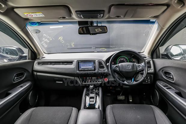 Honda Vezel 2019 Black