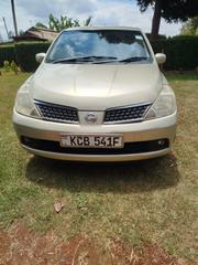 Nissan Tiida 1.5L 16V 2010 Gold for sale