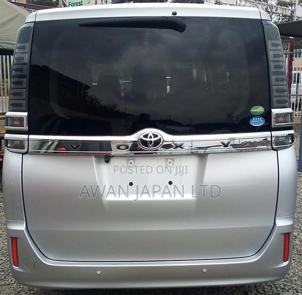 Toyota Voxy V 2WD 8-Seater 2019 Silver