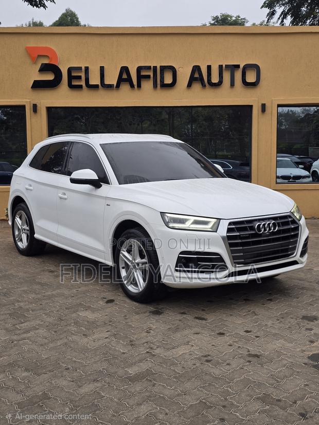 Audi Q5 2.0T Premium AWD quattro 2018 White