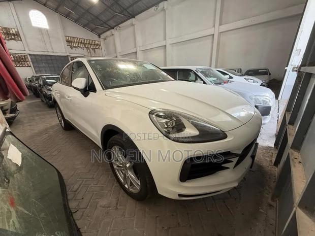 Porsche Cayenne S AWD 2020 White