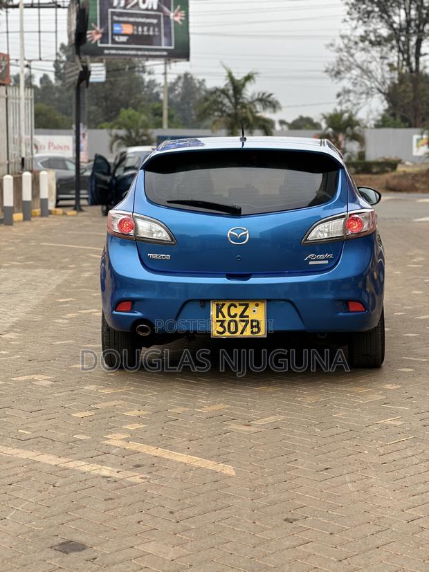 Mazda Axela 2013 Blue