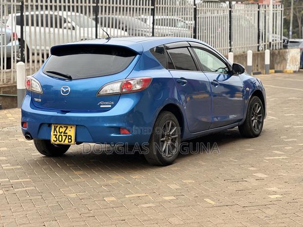 Mazda Axela 2013 Blue