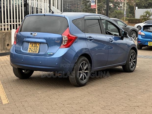 Nissan Note 2016 Blue