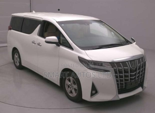 Toyota Alphard 2019 White
