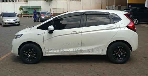 Honda Fit 2017 White