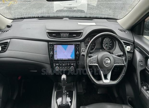 Nissan X-Trail 2019 Matt Black