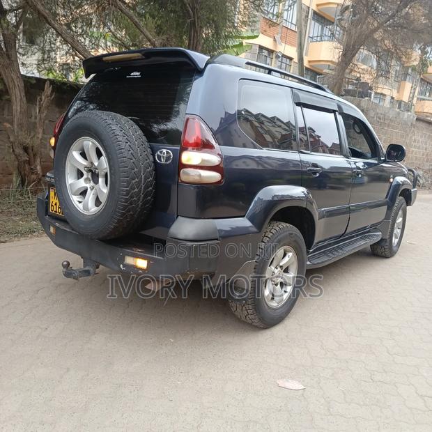 Toyota Land Cruiser Prado 3.0 D-4D 5dr 2005 Blue