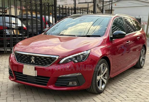 Peugeot 308 2019 Red