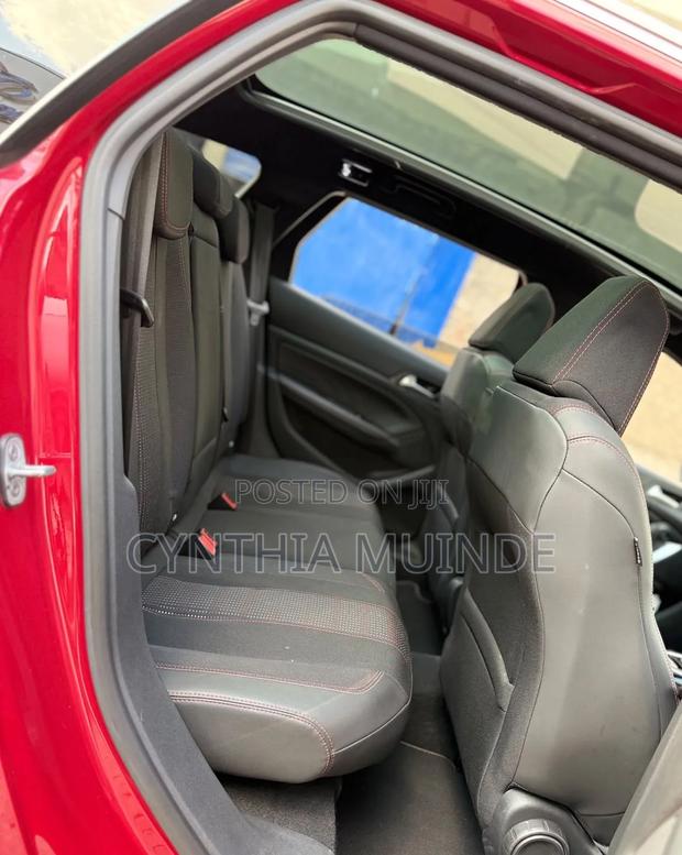 Peugeot 308 2019 Red