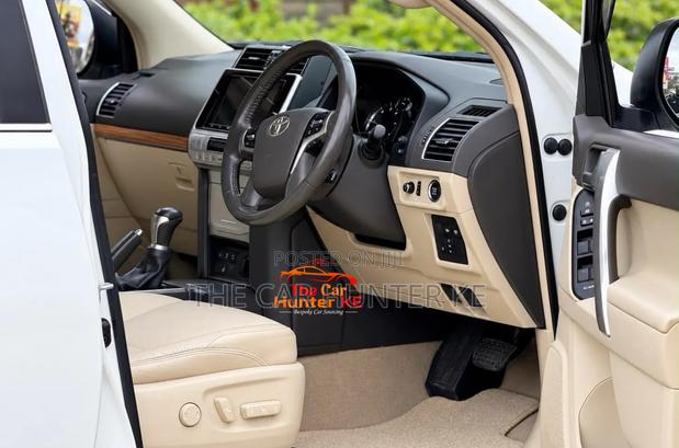 Toyota Land Cruiser Prado 2.8 2021 Pearl