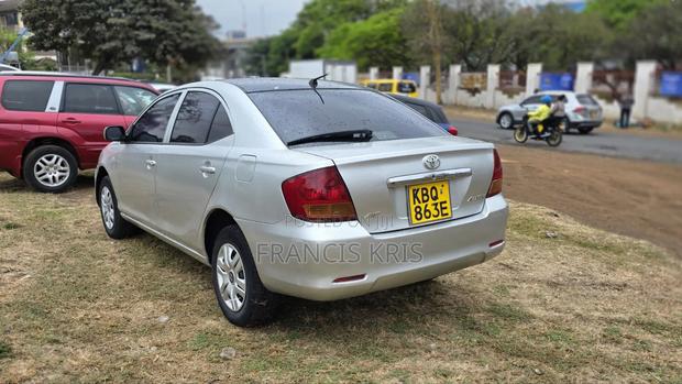 Toyota Allion 2004 Silver