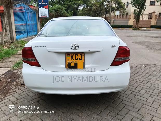 Toyota Axio 2009 White