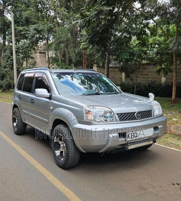 Nissan X-Trail 2004 Silver