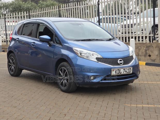 Nissan Note 2016 Blue