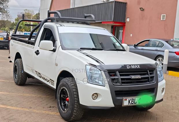 Isuzu D-MAX 2009 White