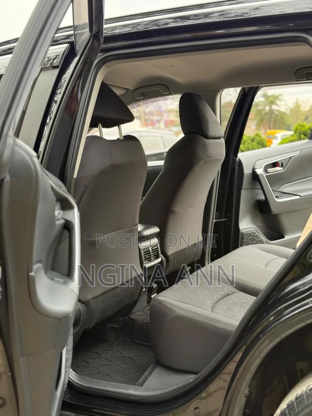 Toyota RAV4 2019 Black