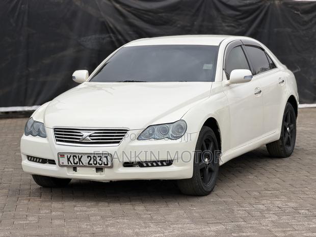 Toyota Mark X 2.5 AWD 2009 White