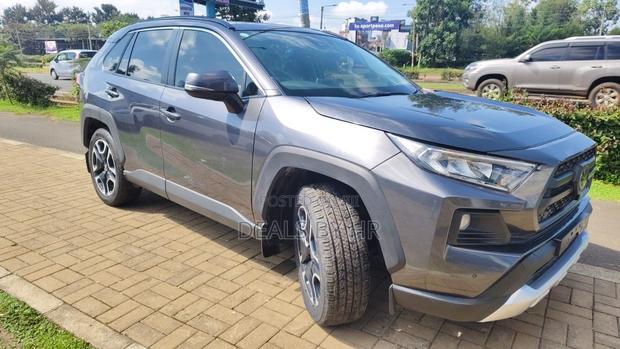 Toyota RAV4 Adventure AWD 2020 Gray