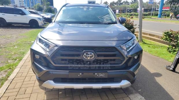 Toyota RAV4 Adventure AWD 2020 Gray