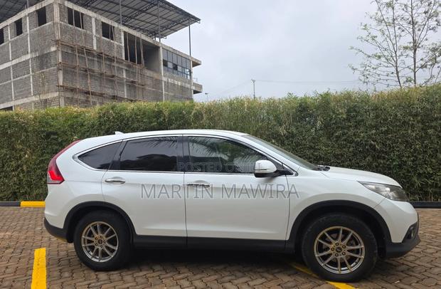 Honda CR-V 2012 White