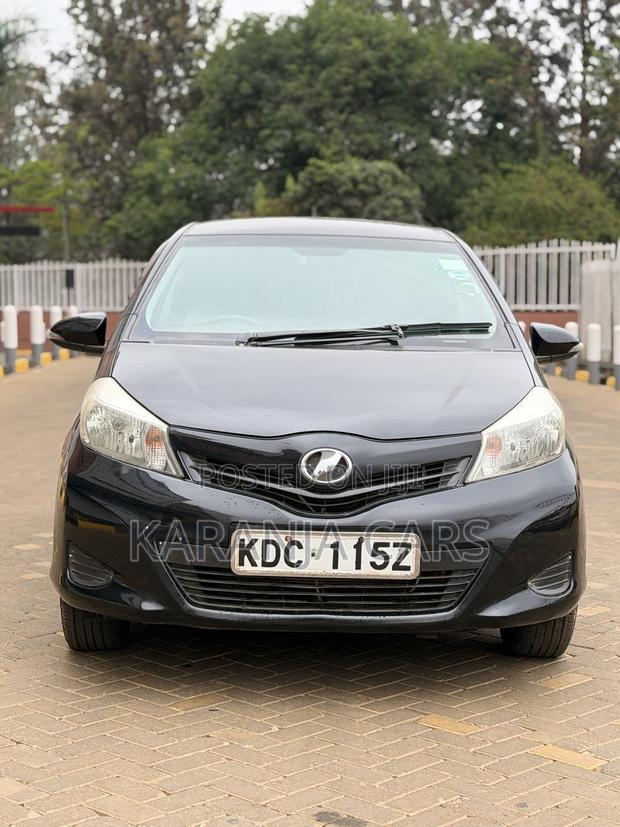 Toyota Vitz 1.0 FWD 5dr 2013 Black