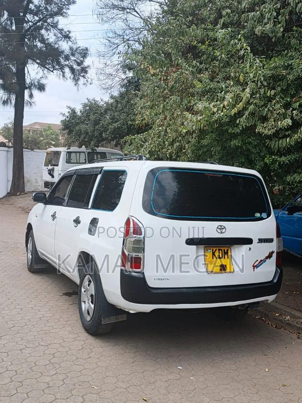 Toyota Probox 2016 Off white