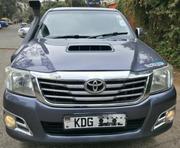 Toyota Hilux 2014 Gray for sale