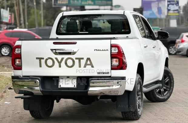 Toyota Hilux 2021