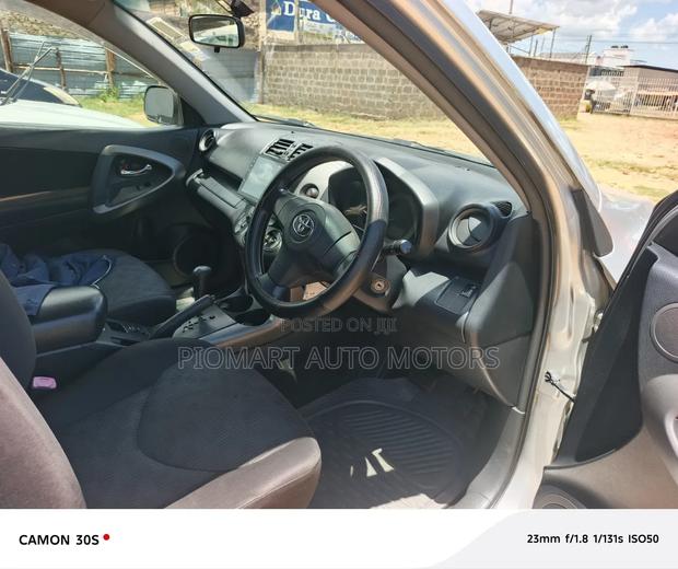 Toyota RAV4 2008 Silver